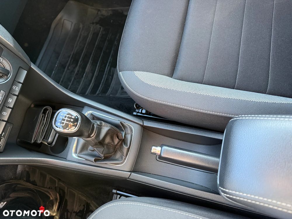 Skoda RAPID 1.0 TSI Ambition - 14