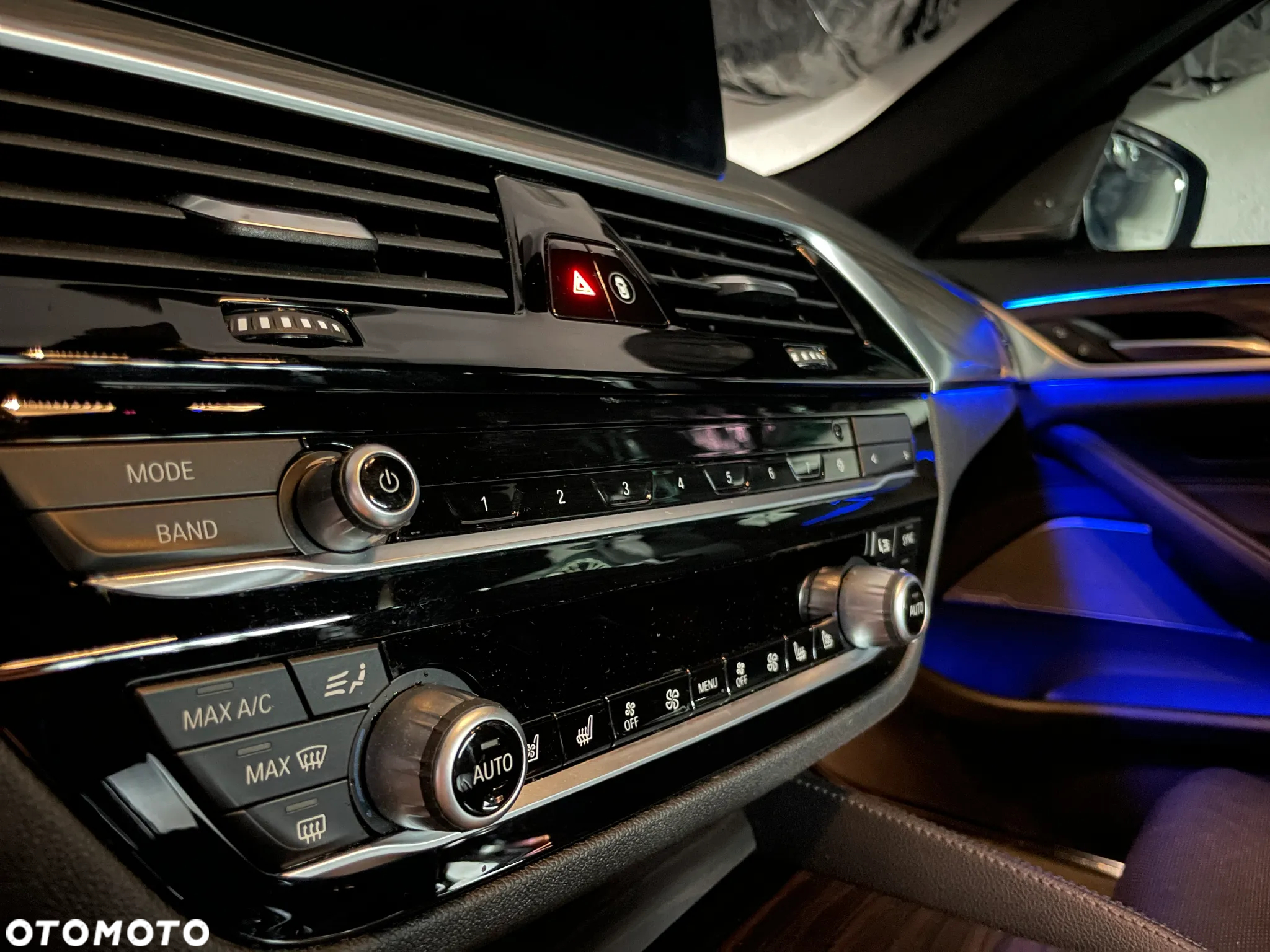 BMW Seria 5 540i M Sport sport - 30