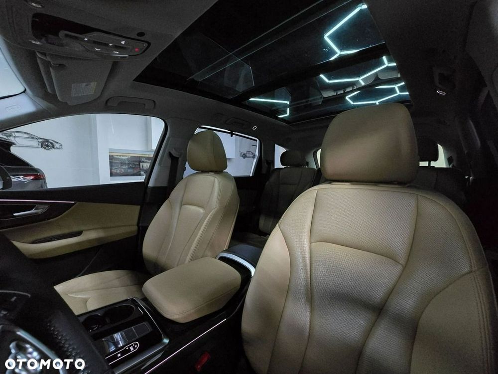 Audi Q7 - 19