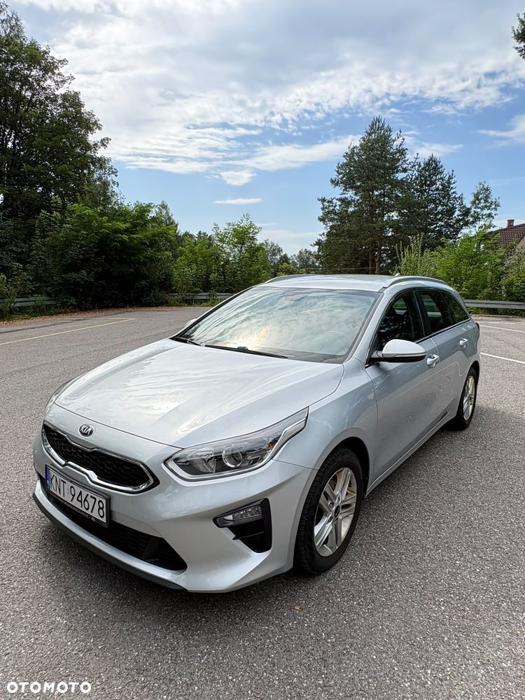 Kia Ceed 1.6 CRDi SCR M DCT - 2
