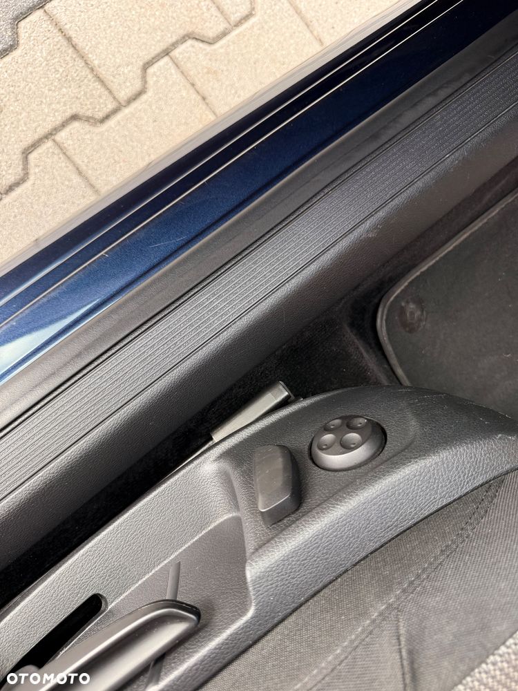 Volkswagen Passat 2.0 TDI Highline DSG - 38