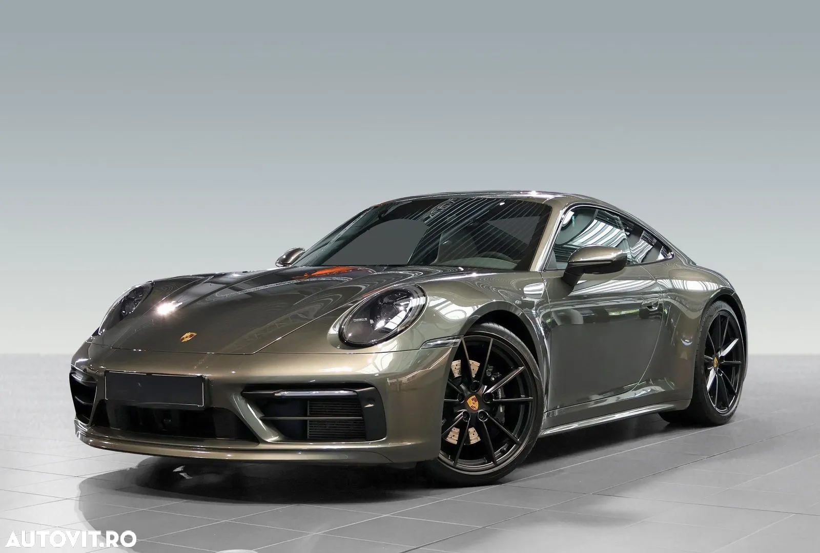 Porsche 911 Carrera 4S - 2