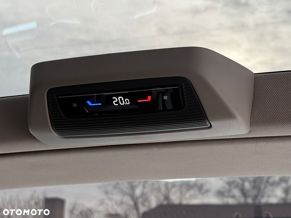 Volkswagen Multivan 2.0 TDI L1 70 Years Bulli DSG - 22