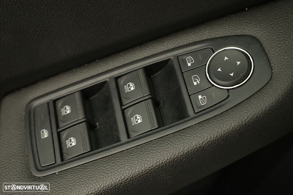 Renault Clio 1.0 TCe Evolution - 19