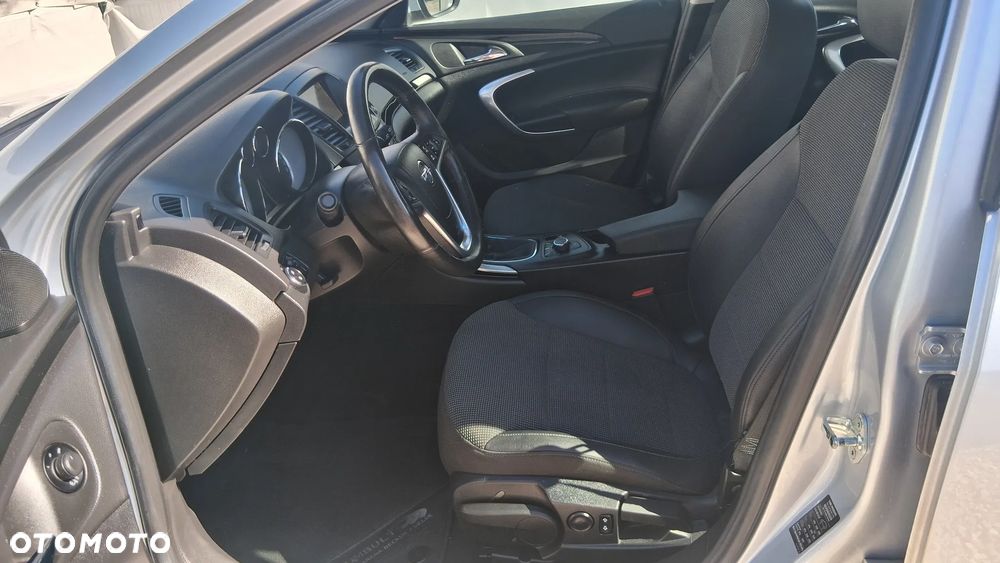 Opel Insignia 1.6 Turbo Cosmo - 12