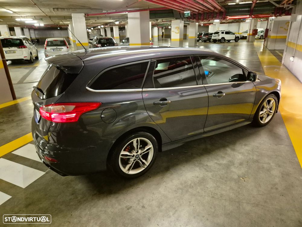 Ford Focus SW 1.6 TDCi Titanium Best - 10