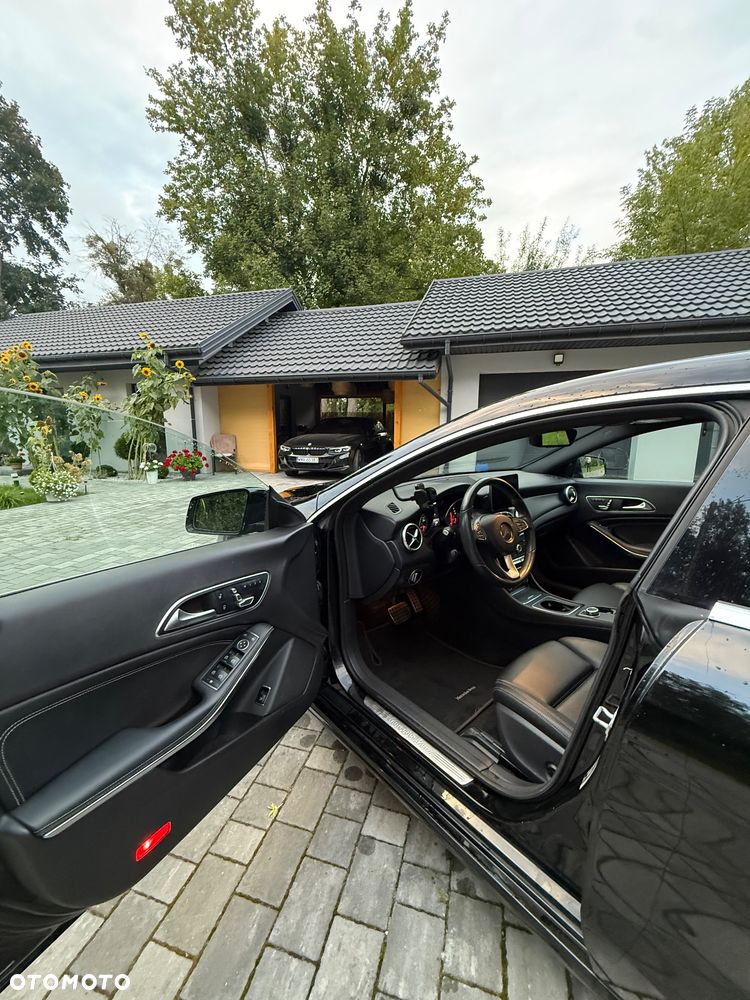 Mercedes-Benz CLA 250 Sport 4-Matic - 14