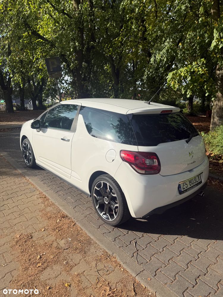 Citroën DS3 1.6 VTi SoChic - 8