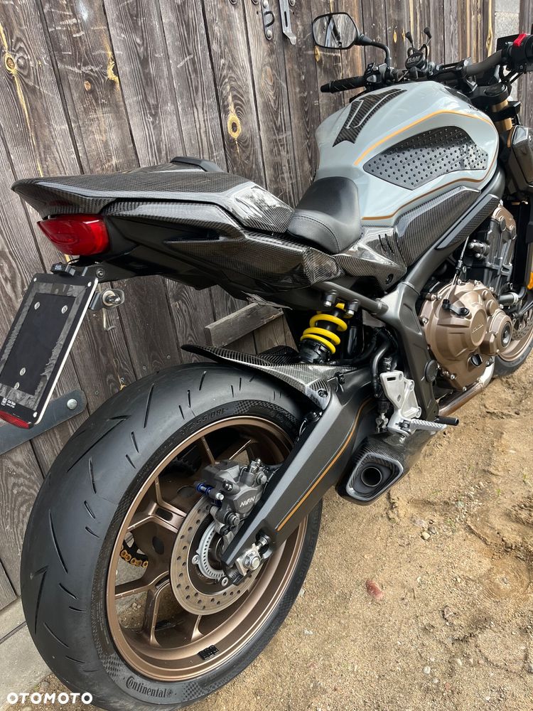 Honda CB - 2