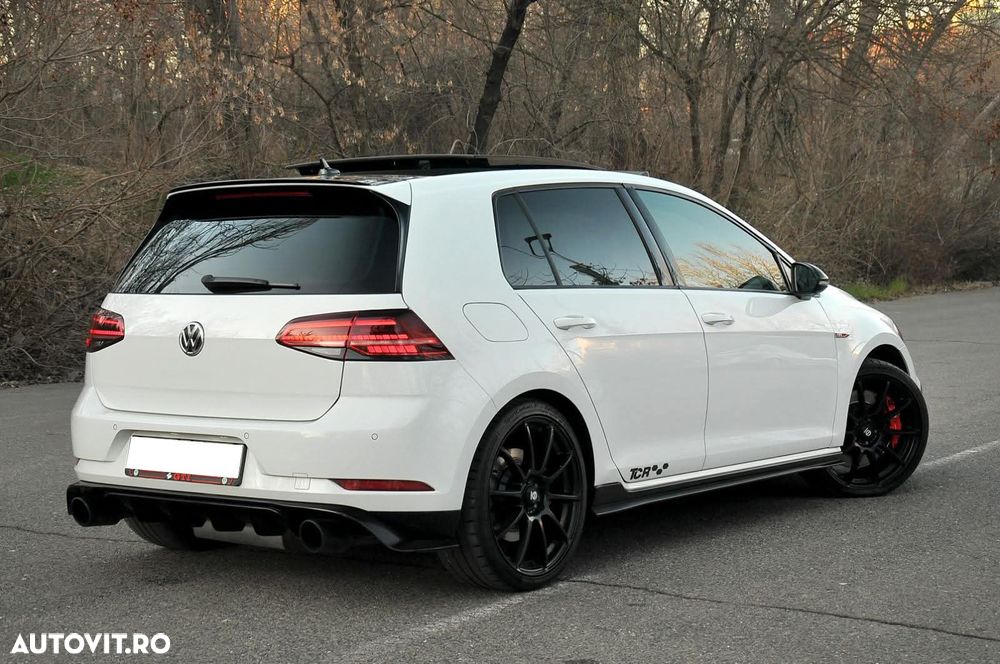 Volkswagen Golf 2.0 TSI DSG 4Motion R Edition 20 - 2