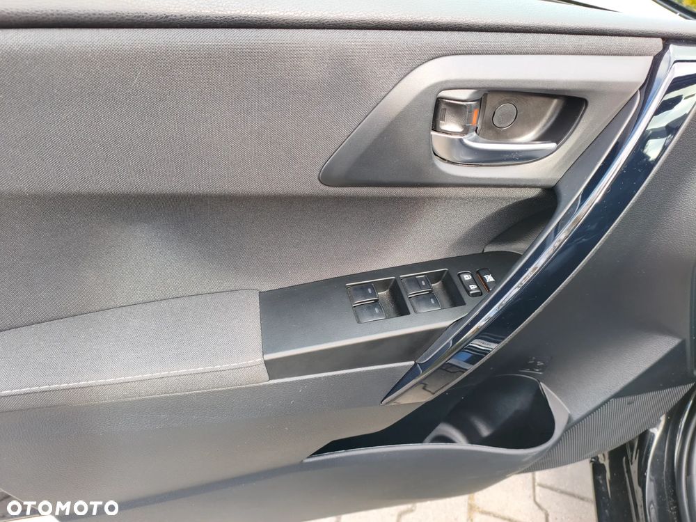 Toyota Auris 1.2 Turbo Edition S+ - 17