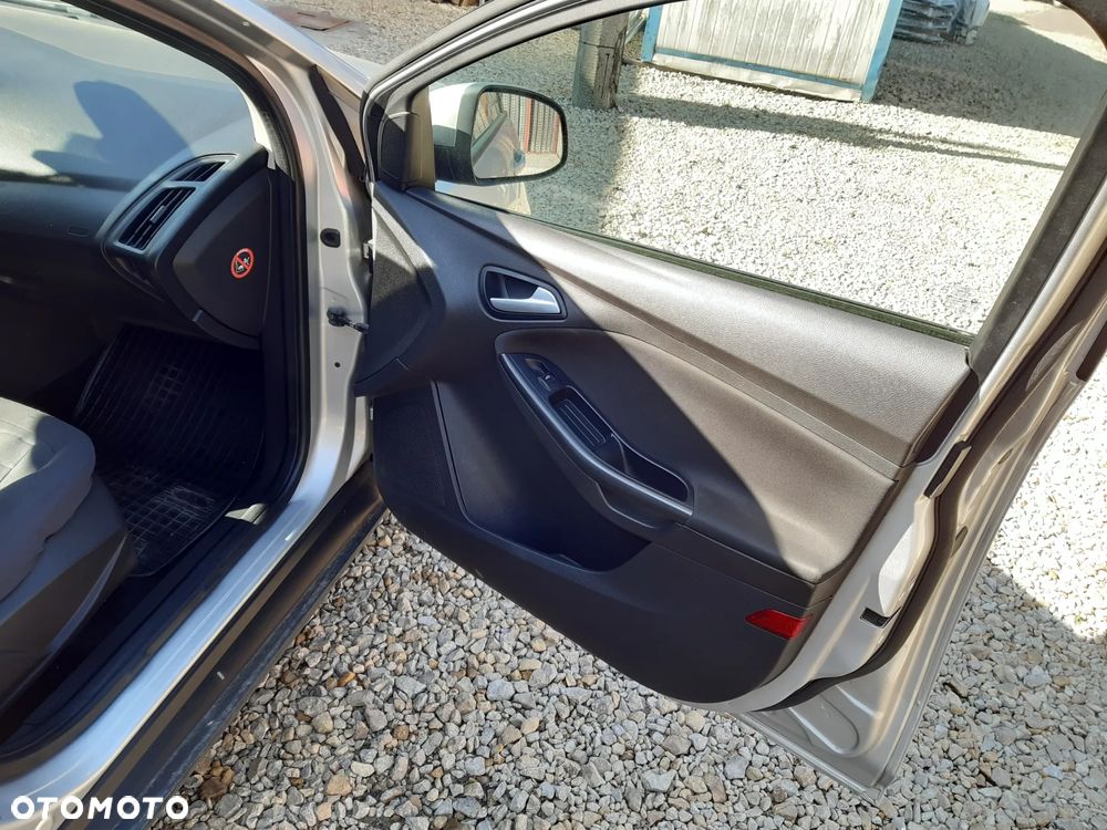 Ford Focus 1.5 TDCi Trend - 12