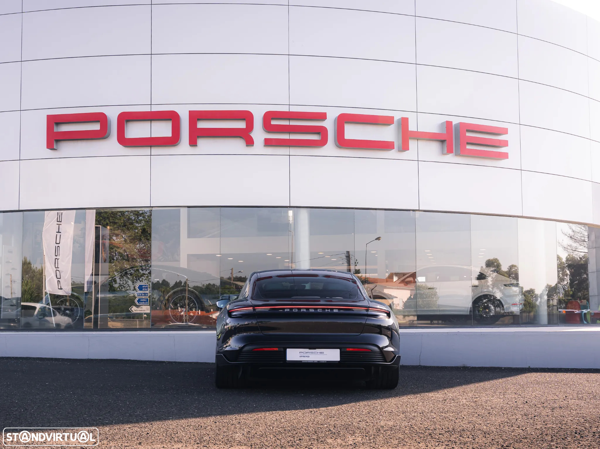 Porsche Taycan 4S - 6