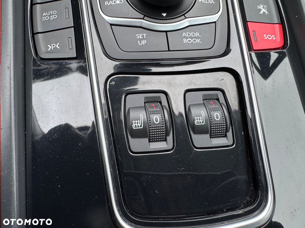Peugeot 508 RXH 2.0 HDi HYbrid4 - 17