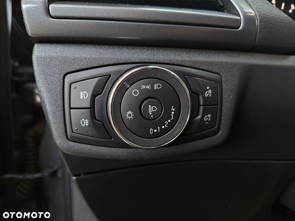 Ford Mondeo 1.5 EcoBoost Edition - 28