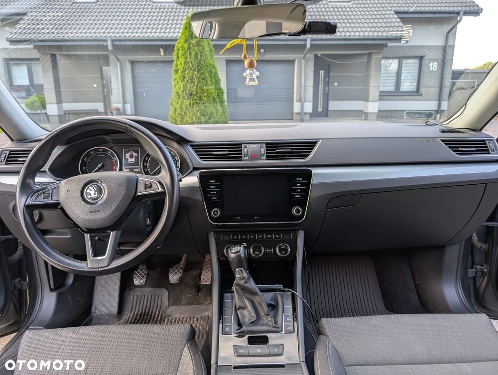 Skoda Superb 1.5 TSI ACT Ambition - 12