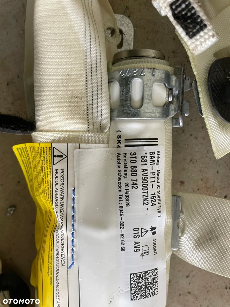 Skoda SuperB II kombi kurtyna airbag poduszka powietrzna 3T0880742 - 2