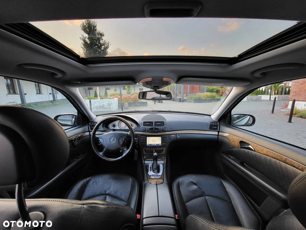 Mercedes-Benz Klasa E 500 T Avantgarde - 20