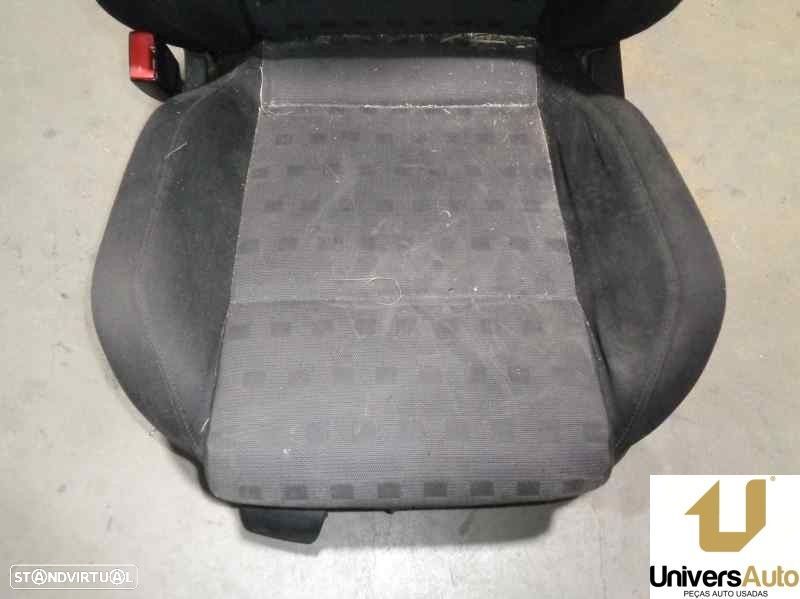 BANCO FRONTAL ESQUERDO VOLKSWAGEN GOLF IV 2003 - - 1