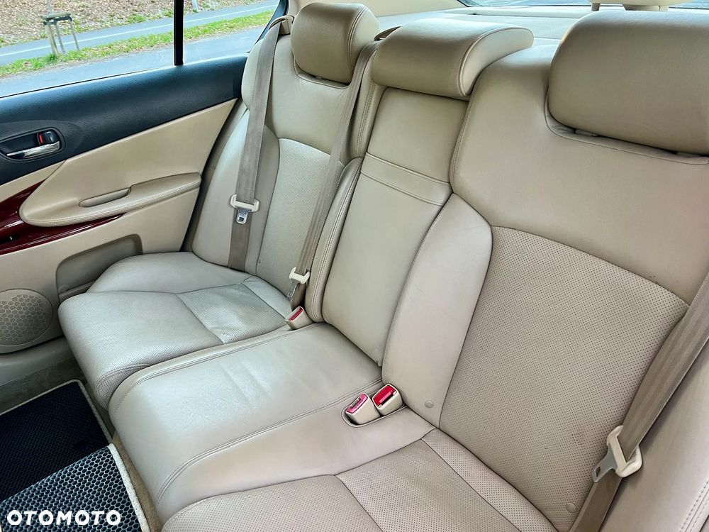 Lexus GS 450h Prestige + - 9