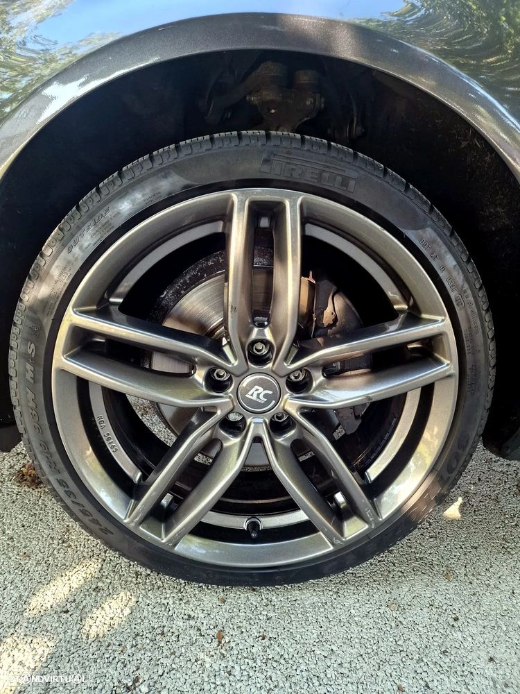 Audi A4 Avant 2.0 TFSI Advance - 19