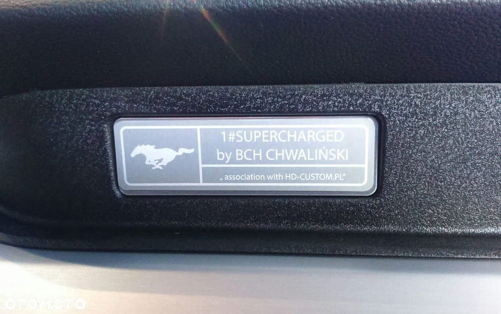 Ford Mustang 5.0 V8 Black Edition - 23