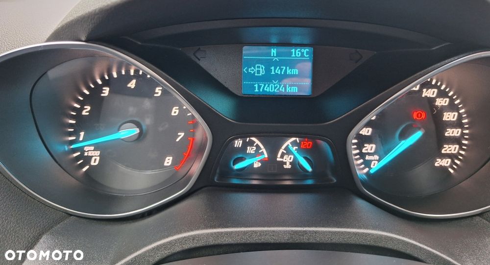 Ford Kuga 1.5 EcoBoost 2x4 Trend - 13