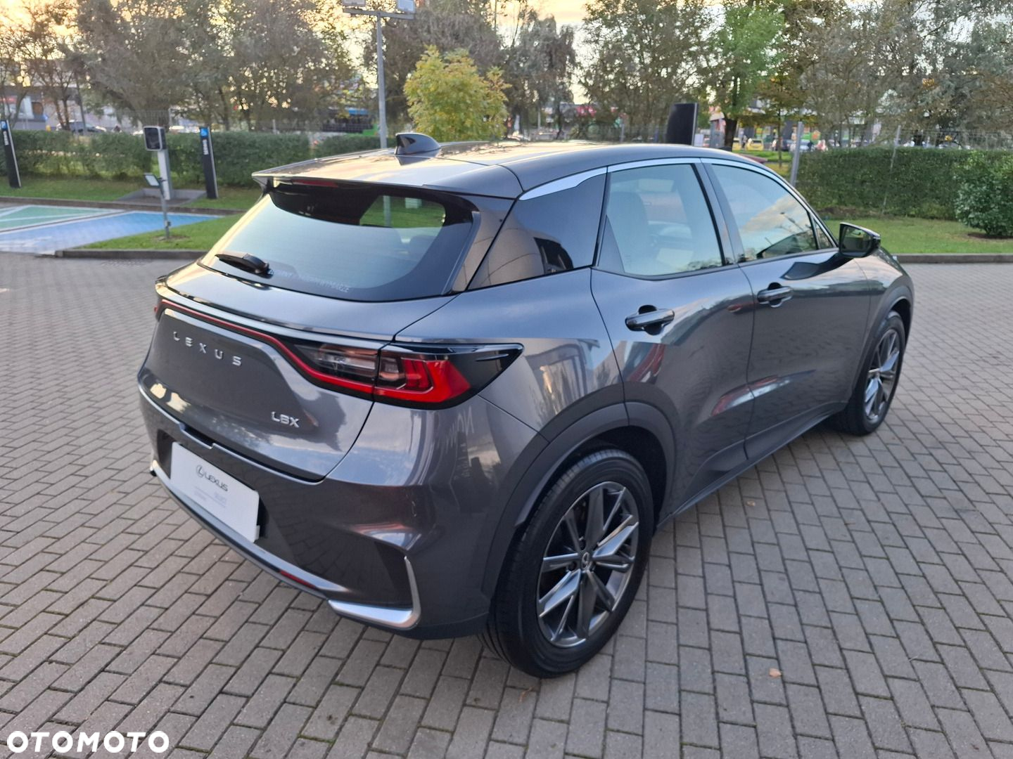 Lexus LBX 1.5 Hybrid Elegant - 5