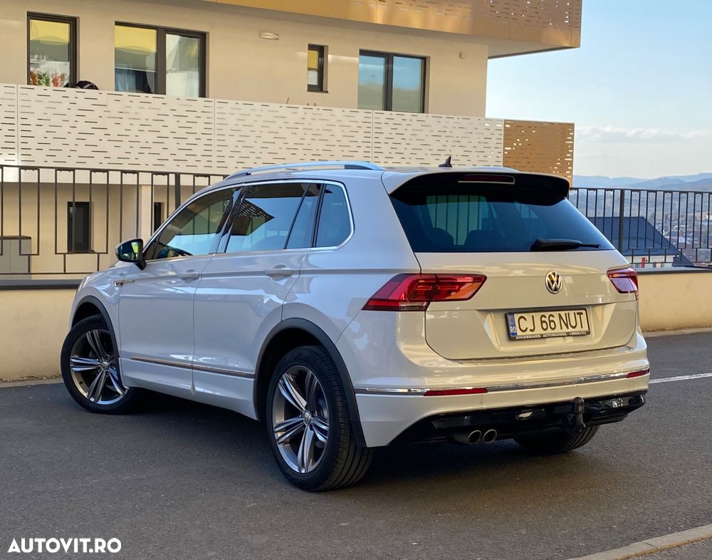 Volkswagen Tiguan 2.0 TDI 4Mot DSG Comfortline - 6