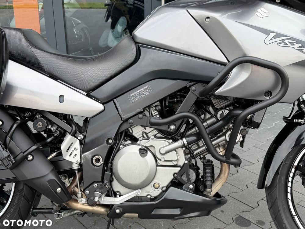 Suzuki V-STROM - 7