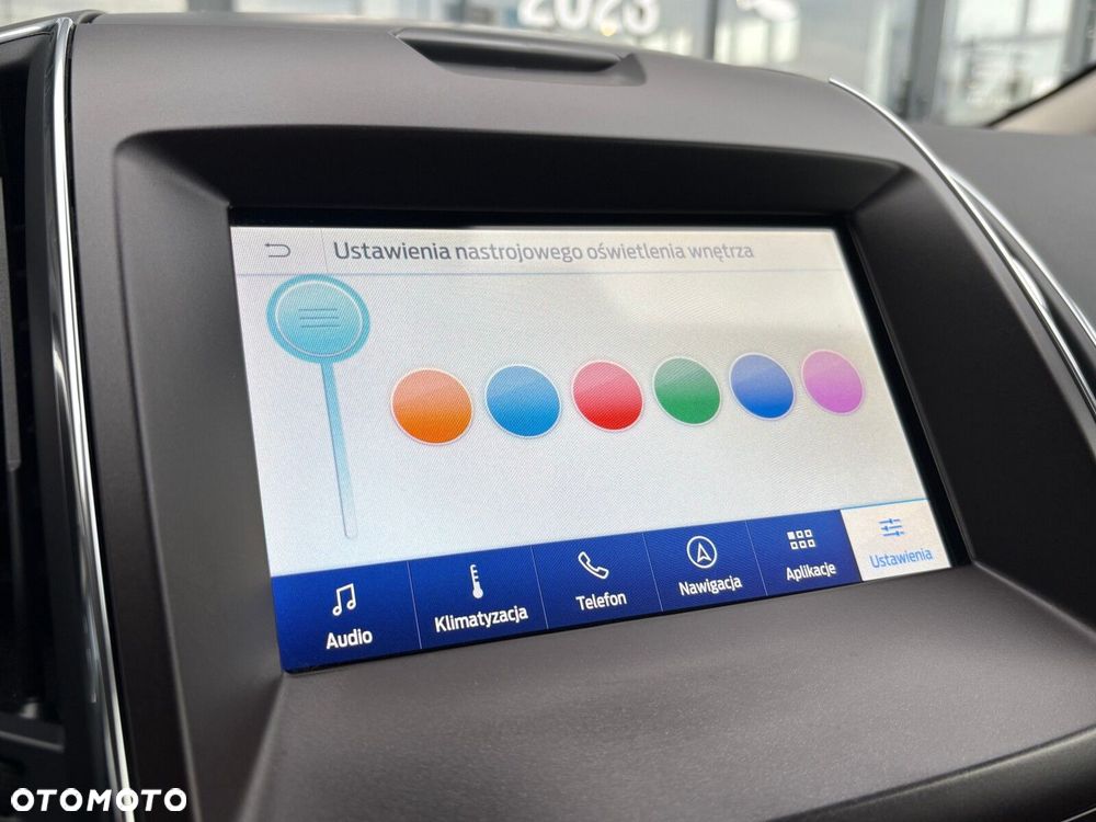 Ford S-Max - 36