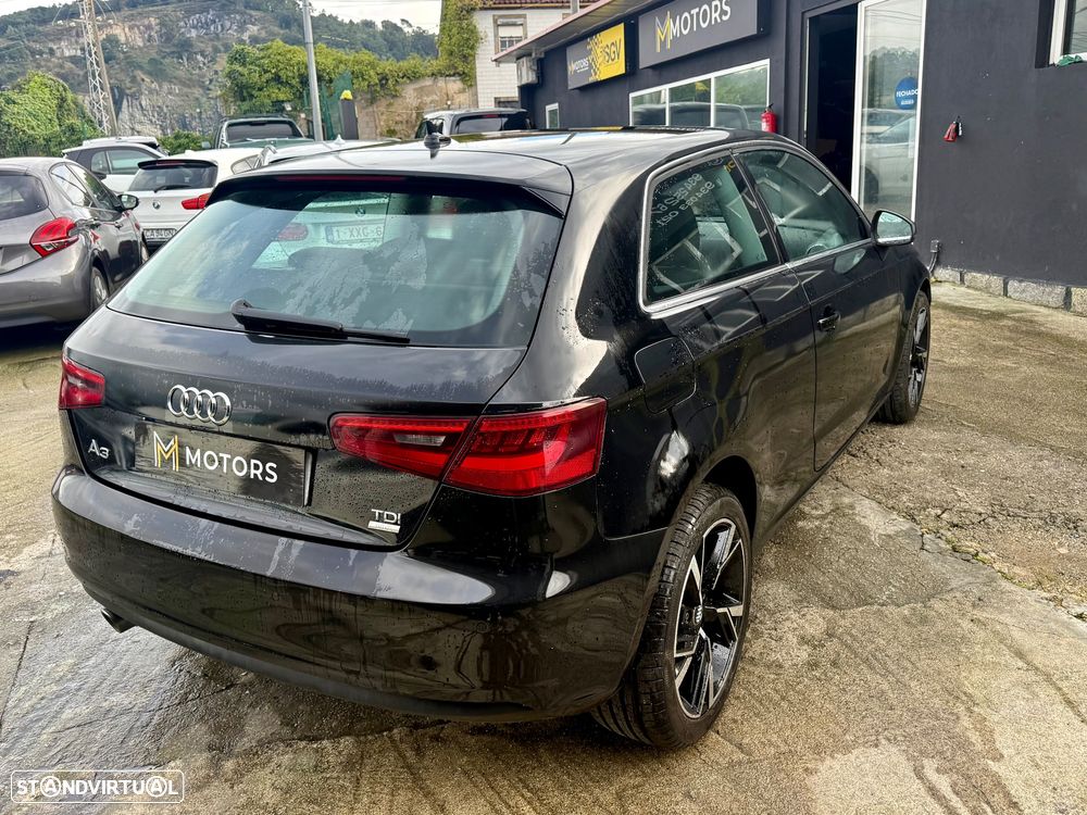Audi A3 Sportback 1.6 TDI Attraction - 3