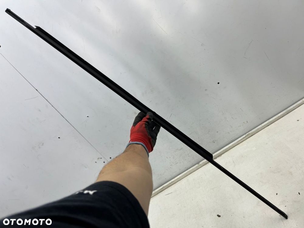 Listwa Peugeot 508 I 10-18r. NOWA lewa przednia zgarniająca uszczelka zewnętrzna szyby drzwi CHROM - 7