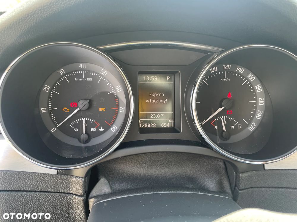 Skoda Superb 2.0 TSI Elegance DSG - 13