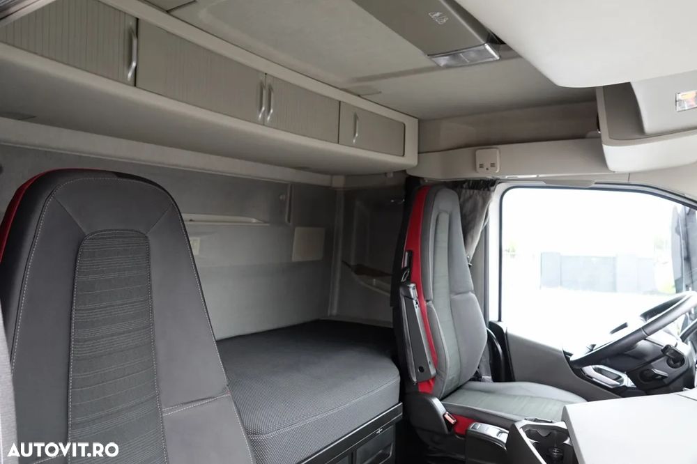 Volvo FH 540 / HIDRAULICĂ DUBLĂ / CABĂ JOSĂ / 100% PNEURI / CONTRACTUL DE SERVICE POSTĂ - 33