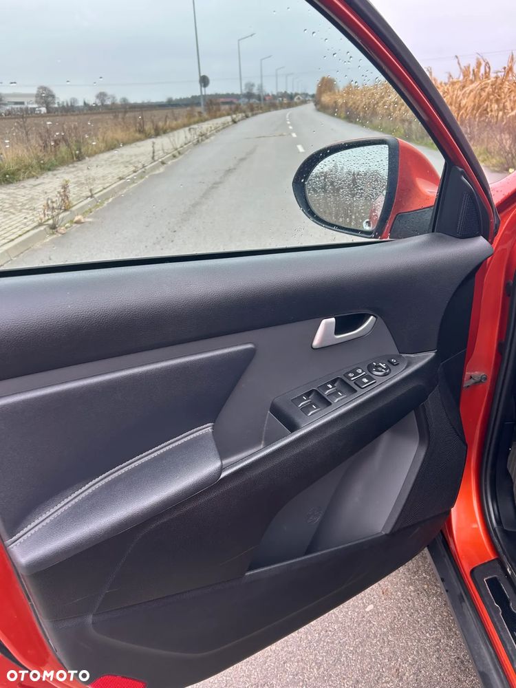 Kia Sportage 2.0 CRDI L AWD - 8