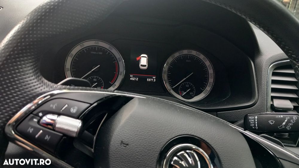 Skoda Karoq 1.5 TSI DSG Sportline - 7