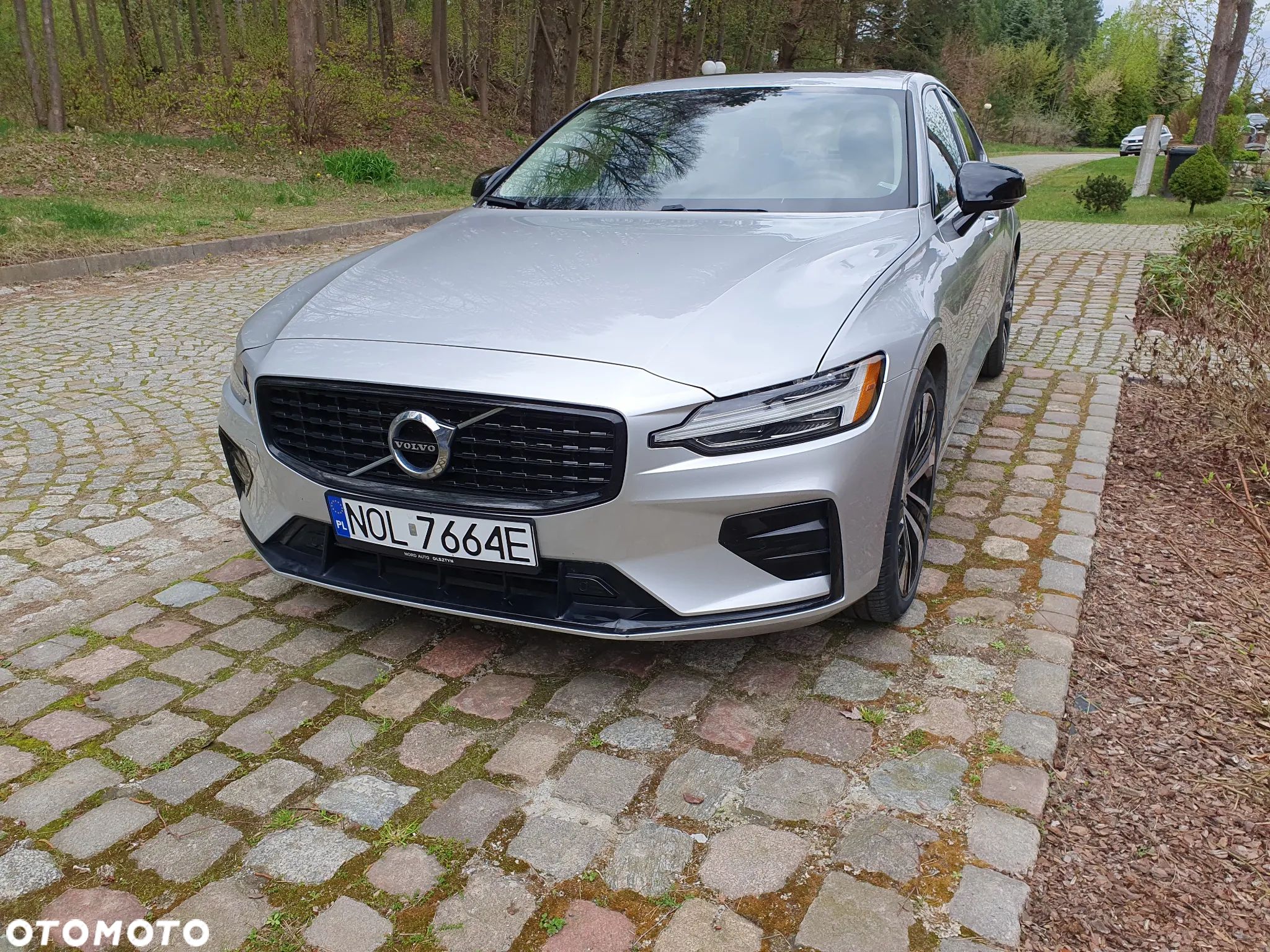 Volvo S60 - 1