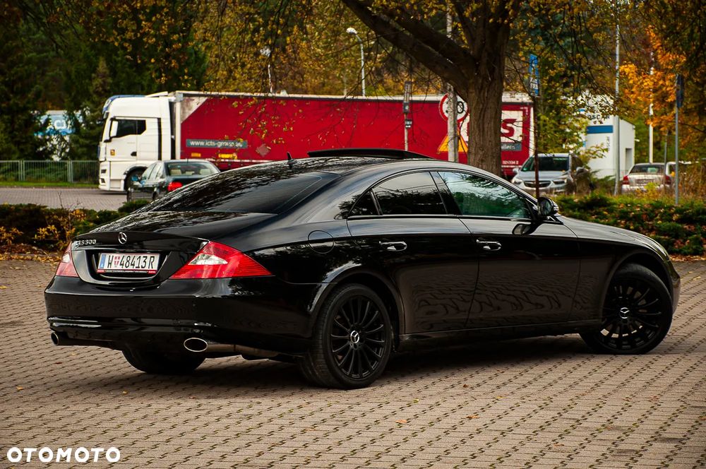 Mercedes-Benz CLS 500 - 3