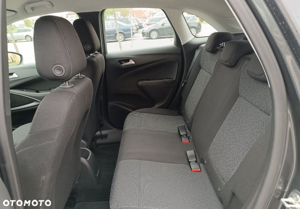Opel Crossland X - 15