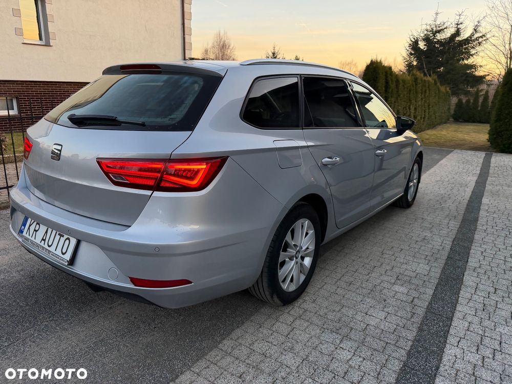 Seat Leon 1.6 TDI DSG Xcellence - 4