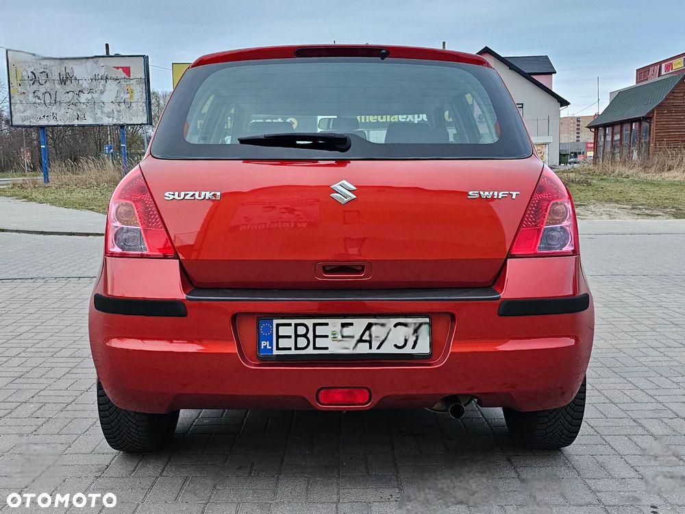 Suzuki Swift 1.3 Comfort dance - 12