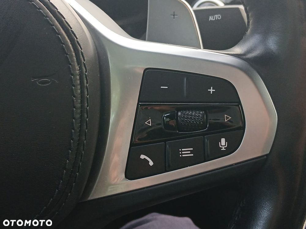 BMW Seria 5 540d xDrive mHEV M Sport sport - 17