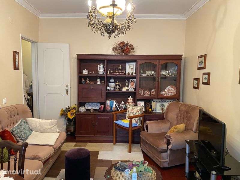 Apartamento T1 +1  em Rio de Mouro - Grande imagem: 2/8