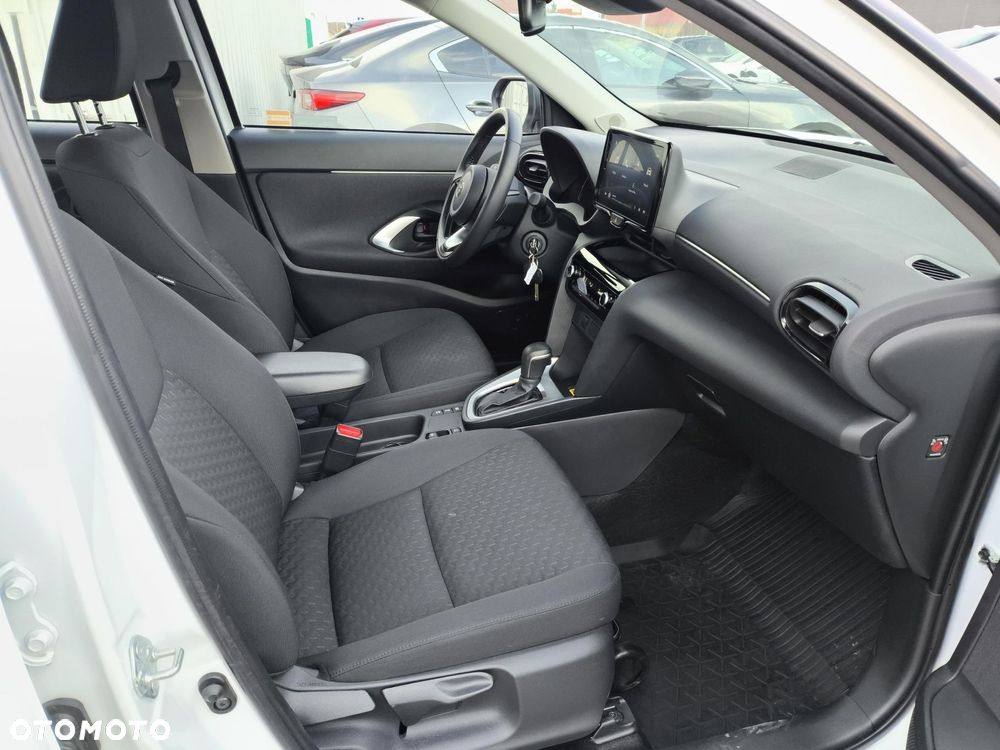 Toyota Yaris Cross Hybrid 1.5 Comfort - 16