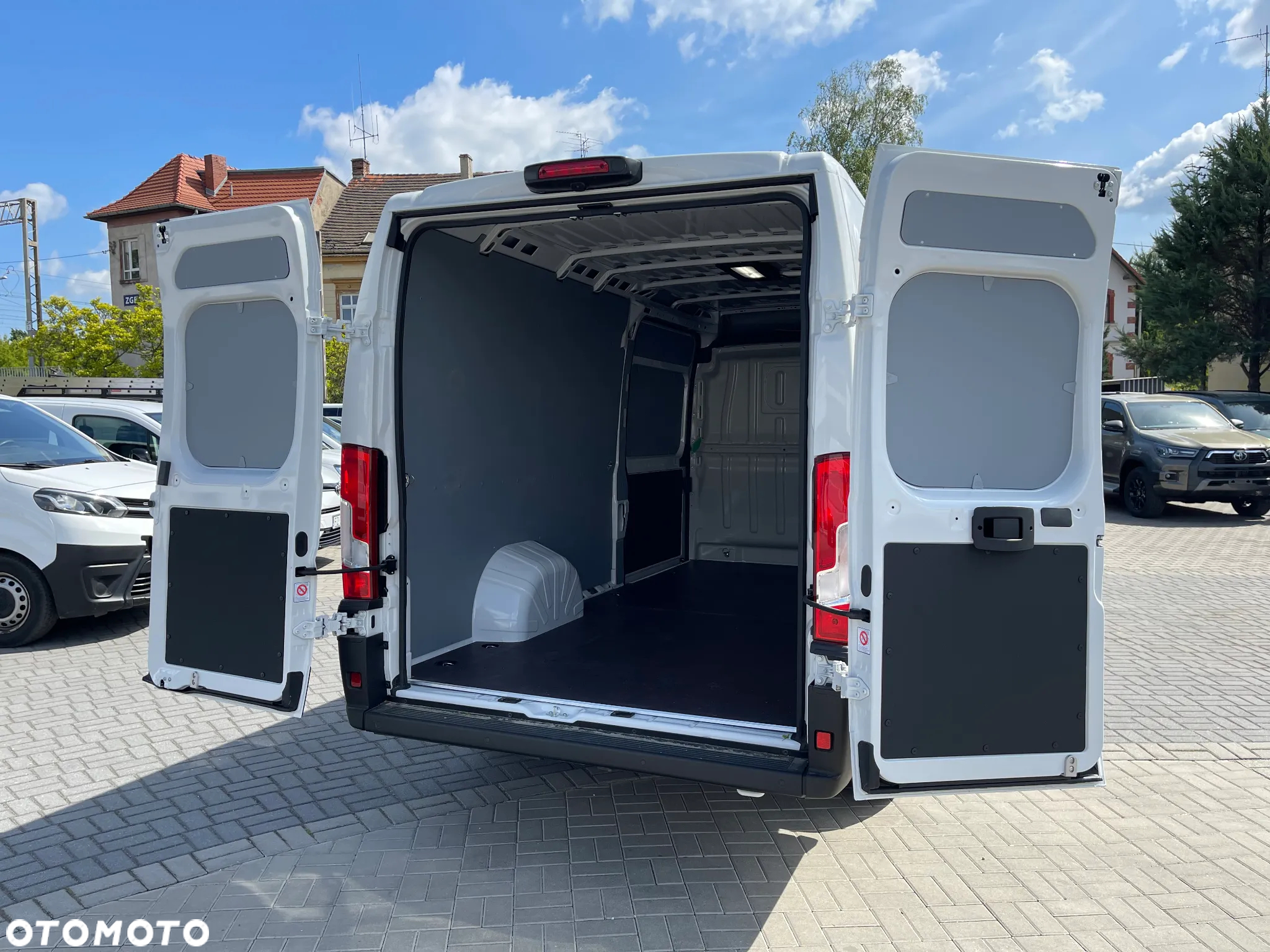 Toyota Proace Max - 10