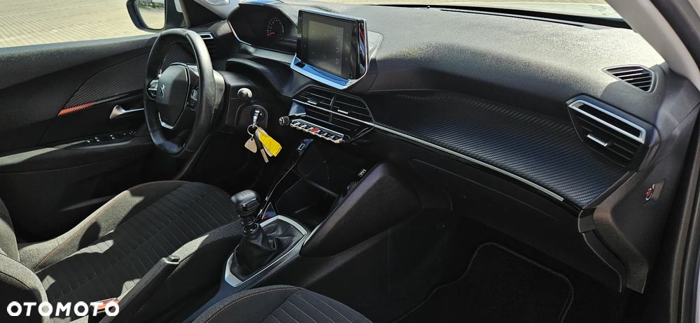 Peugeot 2008 1.2 PureTech Allure Pack S&S - 10