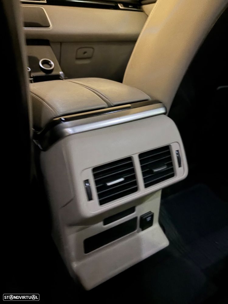 Land Rover Range Rover Velar 3.0 D R-Dynamic - 11