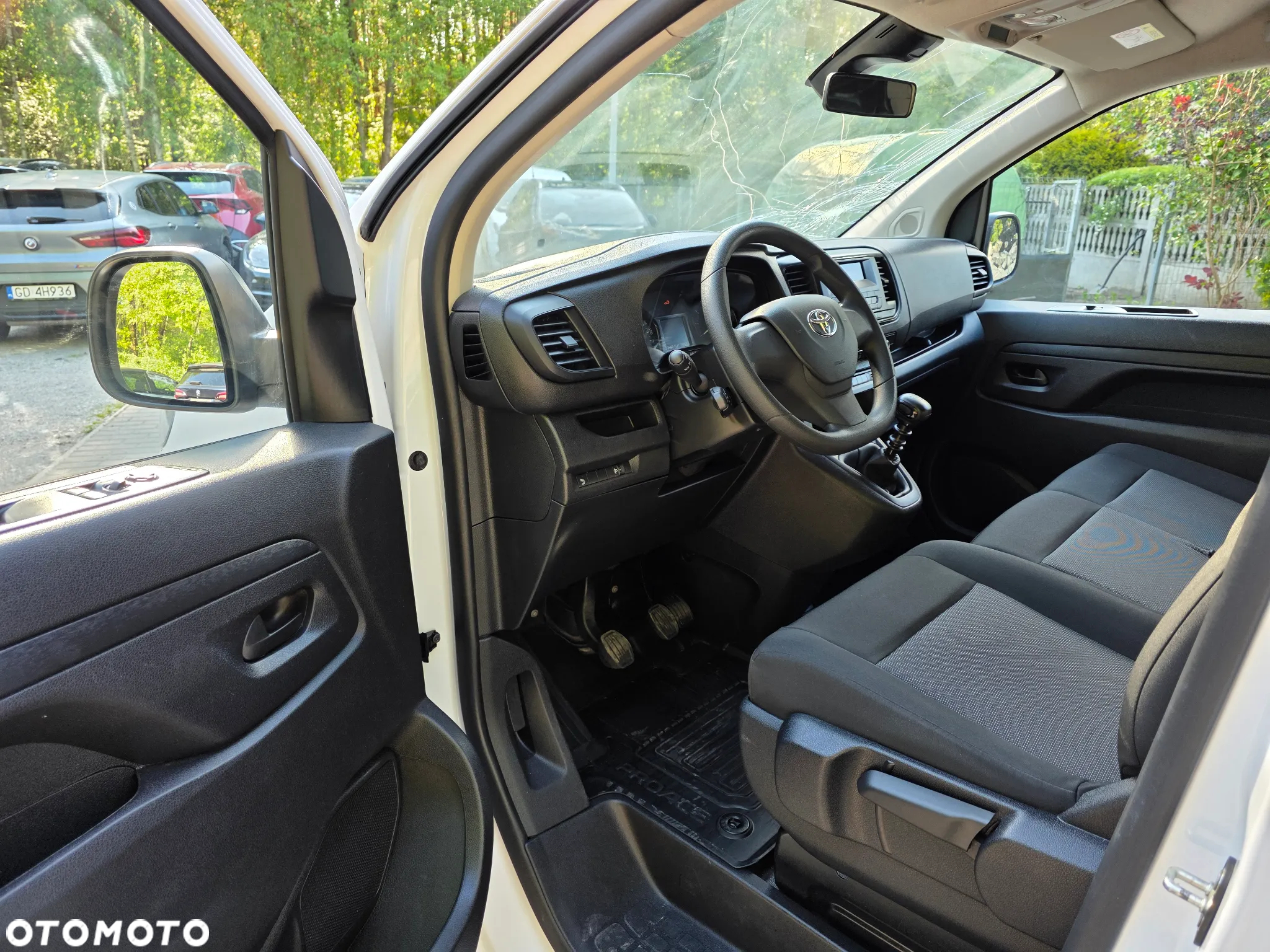 Toyota Proace - 10
