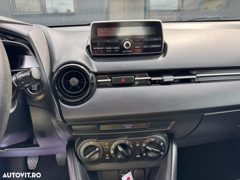 Mazda 2 - 19